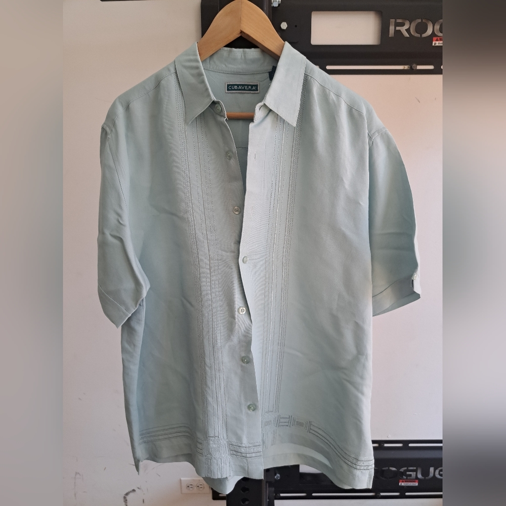 Cubavera Men's large embroidered cabana button down shirt